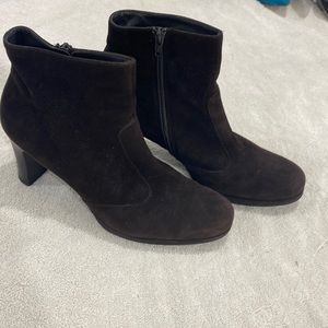 Paul Green Suede Booties